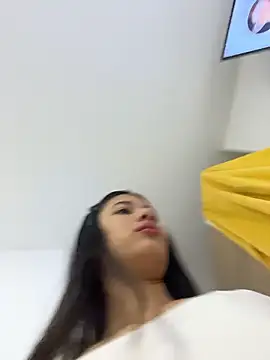 Snapshot of Valentinabaker chatting on 01.07.26 Valentinabaker online show from 01.07.26