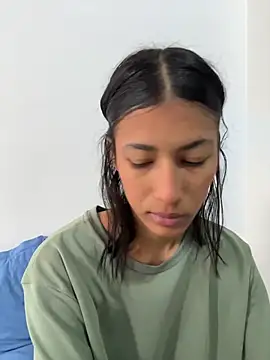 Snapshot of Valentinabaker chatting on 07.23.26 Valentinabaker online show from 07.23.26