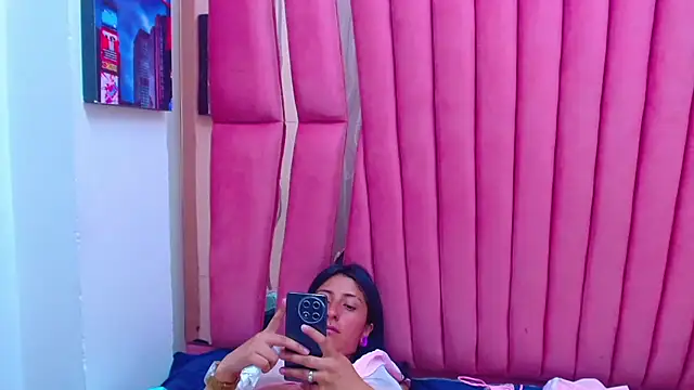 Cameron cutte online show from 02.08.25