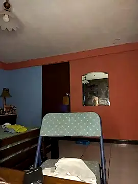 Catalinacandela online show from 02.14.25