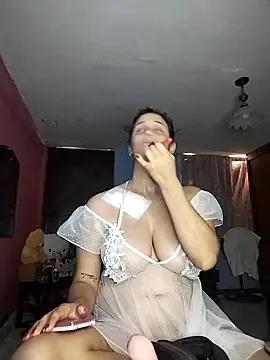 Catalinacandela online show from 02.10.26