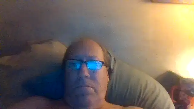 Snapshot of hornyrich69 chatting on 01.02.25 hornyrich69 online show from 01.02.25