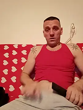 Aian09 online show from 11.02.25