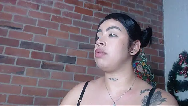 Snapshot of salome__hills1 chatting on 01.07.25 salome hills1 online show from 01.07.25