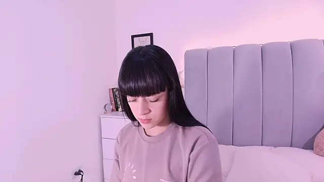 DannaHyde online show from 07.06.26