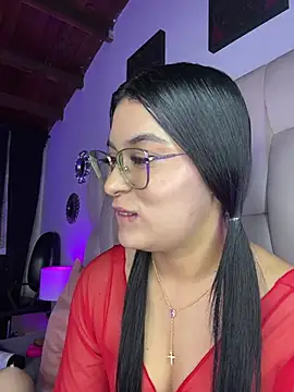 Snapshot of Bianca_zaens2 chatting on 12.21.24 Bianca zaens2 online show from 12.21.24