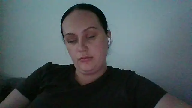 CurvyQueen2023 online show from 09.21.25
