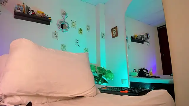 Snapshot of ken_tokiio chatting on 01.21.25 ken tokiio online show from 01.21.25