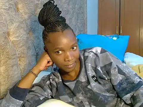 Naughty Girl17 online show from 10.31.25