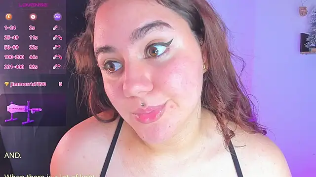 Snapshot of isarhodes_ chatting on 12.23.24 isarhodes online show from 12.23.24