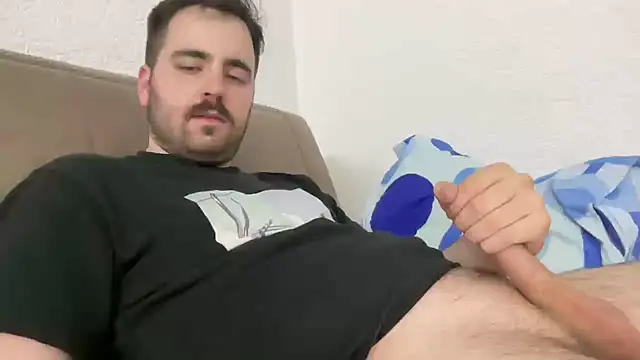 Snapshot of Horny00boy0 chatting on 06.05.26 Horny00boy0 online show from 06.05.26
