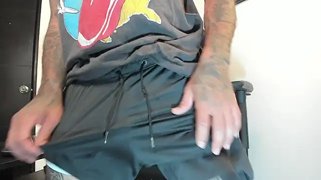 sergiio mesa27 online show from 10.04.25