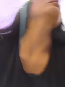 miel gomez online show from 11.28.25