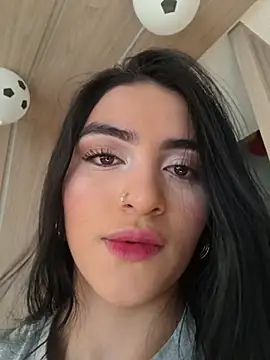 Snapshot of miel_gomez chatting on 06.24.26 miel gomez online show from 06.24.26