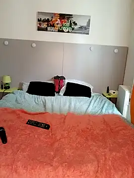 Snapshot of lagazosexy14 chatting on 02.15.25 lagazosexy14 online show from 02.15.25