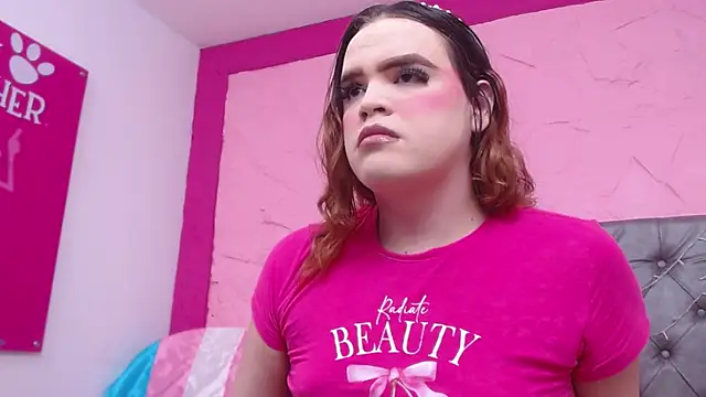 Pearl Michelts online show from 04.10.26