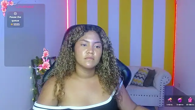 Snapshot of Cristal_War chatting on 01.16.25 Cristal War online show from 01.16.25