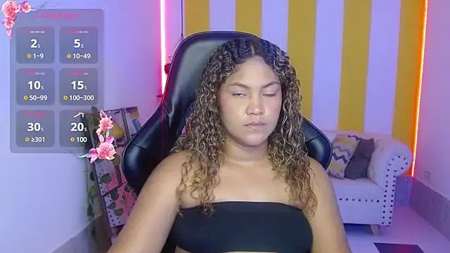 Snapshot of Cristal_War chatting on 01.17.25 Cristal War online show from 01.17.25