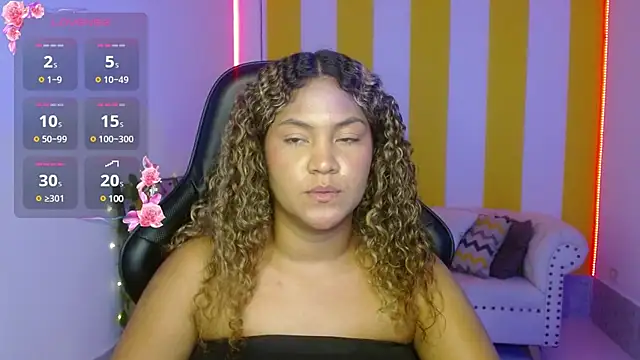 Snapshot of Cristal_War chatting on 01.18.25 Cristal War online show from 01.18.25