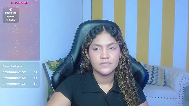 Snapshot of Cristal_War chatting on 03.04.25 Cristal War online show from 03.04.25