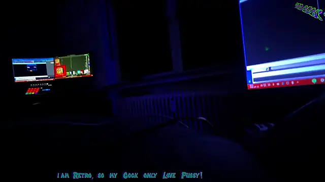 Snapshot of Deutscher_Gro8schwanz_88 chatting on 02.21.25 Deutscher Gro8schwanz 88 online show from 02.21.25