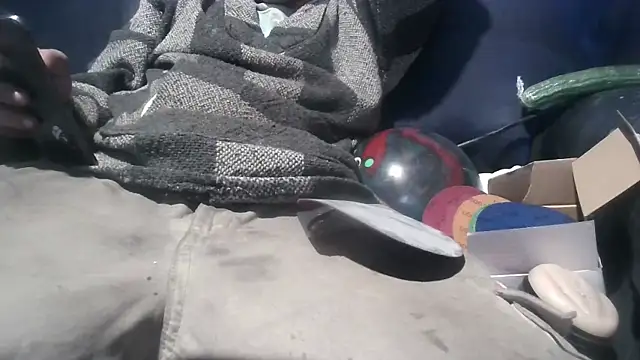 robeaulieu02 online show from 02.12.25