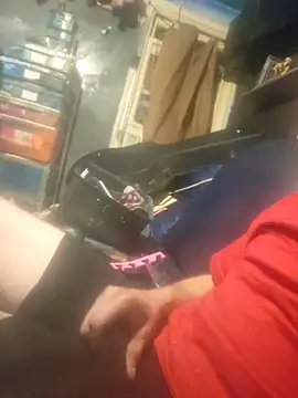 robeaulieu02 online show from 10.29.25