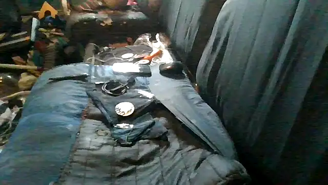 Snapshot of robeaulieu02 chatting on 04.15.26 robeaulieu02 online show from 04.15.26