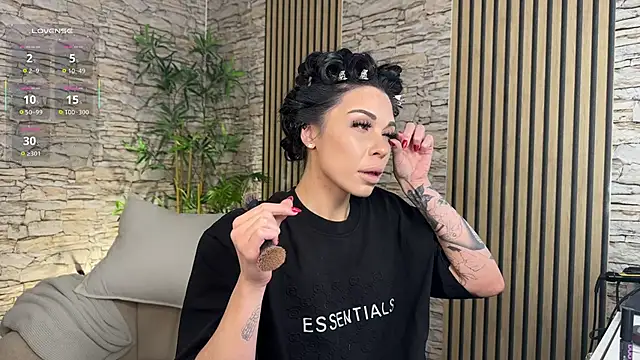 Snapshot of NattyFierros chatting on 02.16.26 NattyFierros online show from 02.16.26