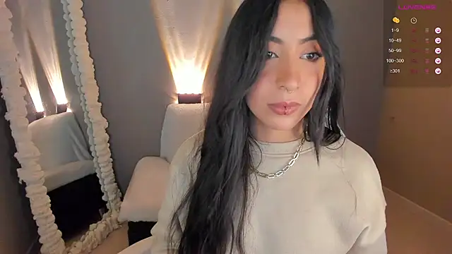 amber curly online show from 12.11.24