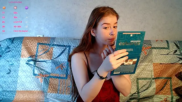 Snapshot of KatalinaAmore chatting on 10.16.25 KatalinaAmore online show from 10.16.25