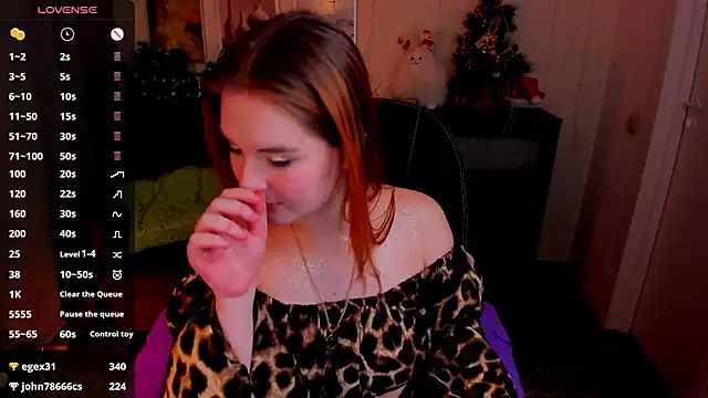 BellaTorne  online show from 01.03.25