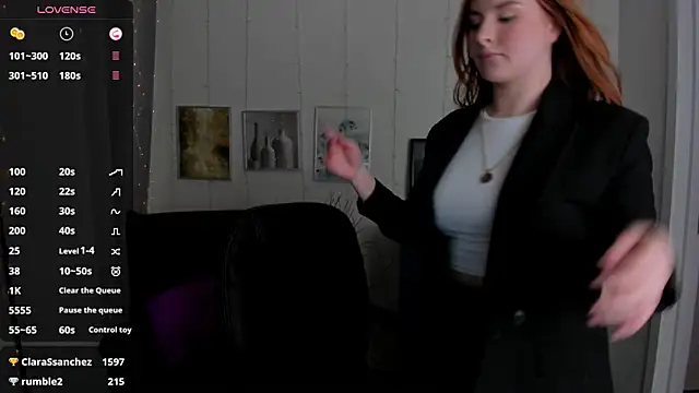 BellaTorne  online show from 01.30.25