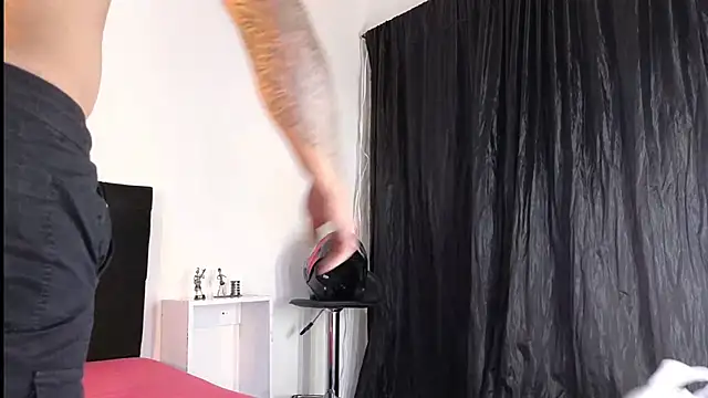 john cartter1 online show from 10.15.25