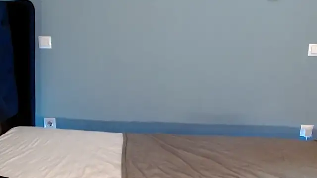 AnnaMaee online show from 01.10.25