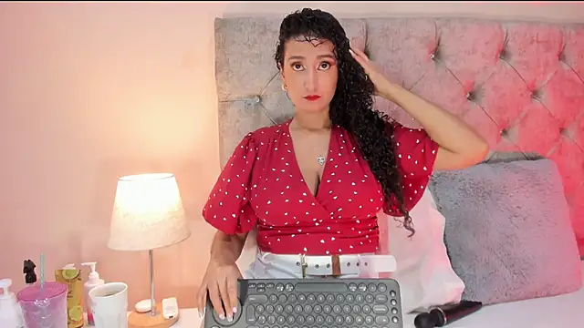 Holyjacky  online show from 09.14.25