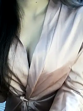 Snapshot of _Linez_ chatting on 01.06.26 Linez online show from 01.06.26