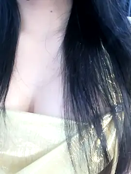 Snapshot of _Linez_ chatting on 03.08.26 Linez online show from 03.08.26