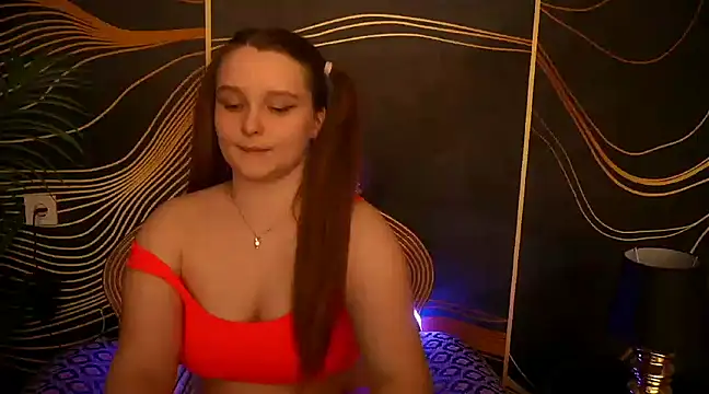 MagicPeachh  online show from 03.10.25