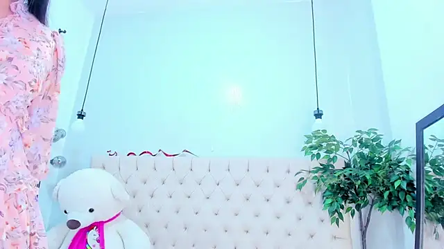 Snapshot of Victoria_Coleman chatting on 02.19.26 Victoria Coleman online show from 02.19.26