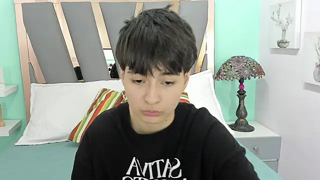 Snapshot of Bryce_Evans chatting on 12.14.25 Bryce Evans online show from 12.14.25