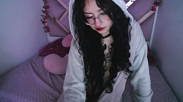 CherieCurl online show from 04.16.26