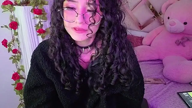 CherieCurl online show from 05.07.26