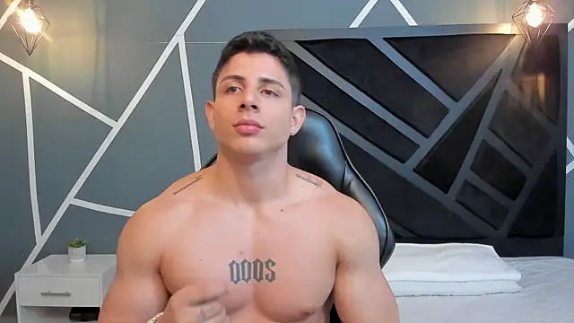 Johan Williams 07 online show from 12.07.24