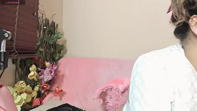 sara  lynn online show from 02.01.25