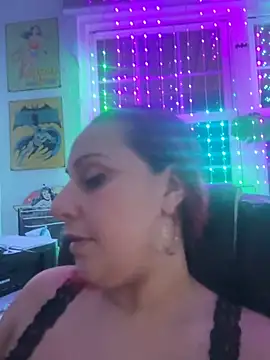 DeeLight124 online show from 09.09.25