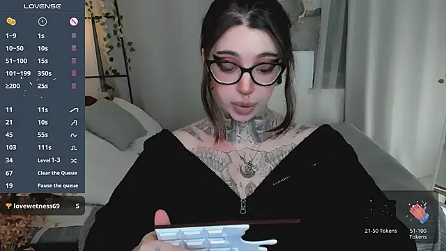 Dixi Pixi  online show from 04.23.26