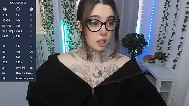 Dixi Pixi  online show from 04.24.26