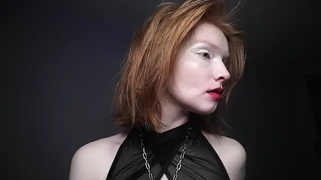 ginger hugs online show from 02.21.25