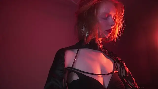 ginger hugs online show from 09.12.25